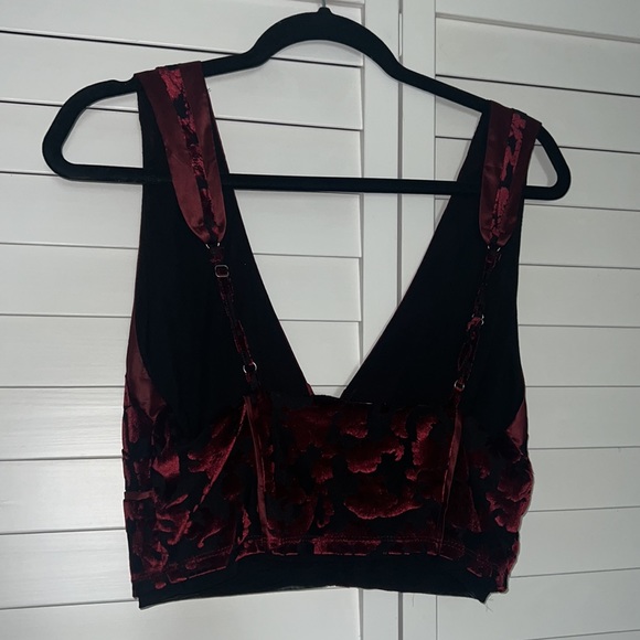 Free People - Picture 3 of 4